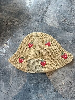 Urban Outfitters Beige Crochet Bucket Hat with Red Strawberry Embroidery